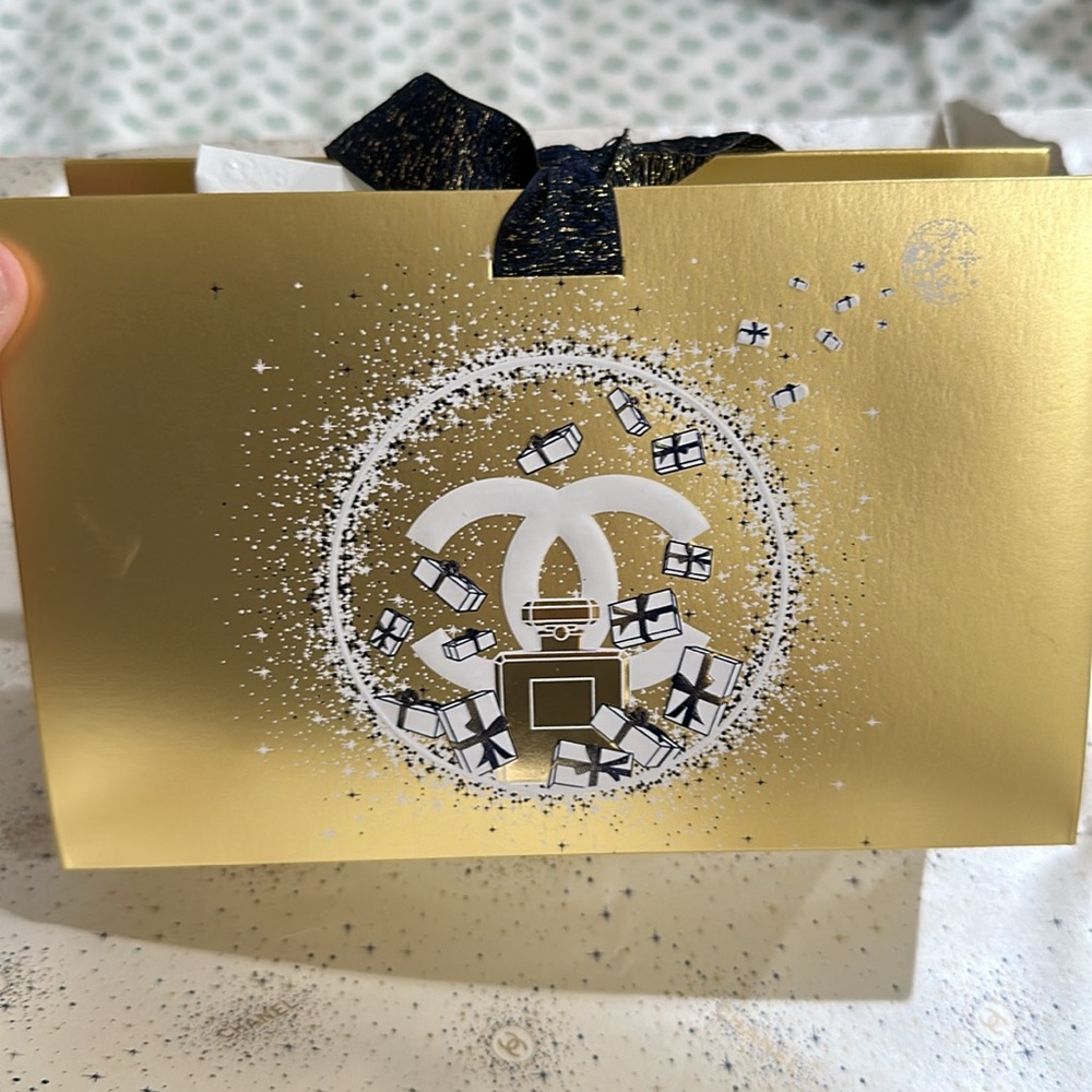 Perfect gift for those who love Chanel.